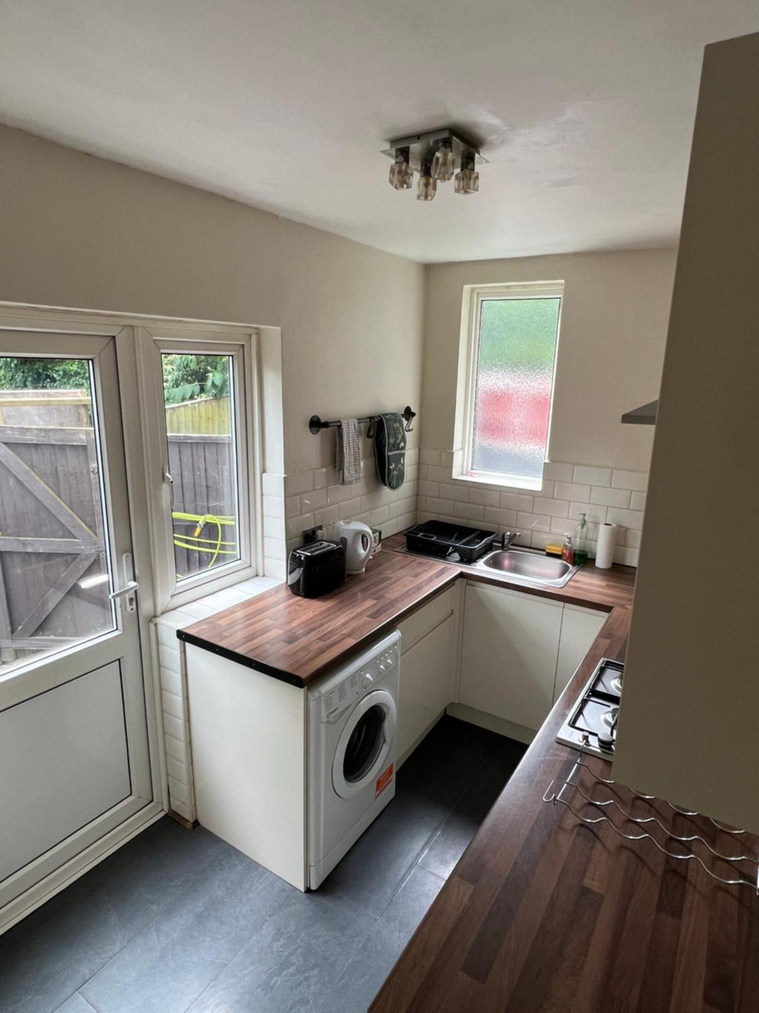 20Mins To Bakerst, Harry Potter & Wembley Stadium! Appartement Northwood  Buitenkant foto